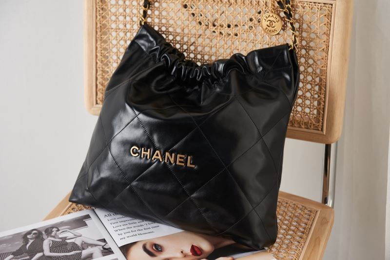 Chanel Shopping Bag